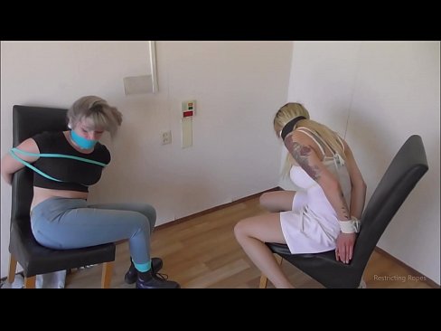 ❤️ Ovisnik / vezan i začepljen usta / djevojka u nevolji ❤️ Samo porno u pornografiji bs.zoomporno.ru ﹏